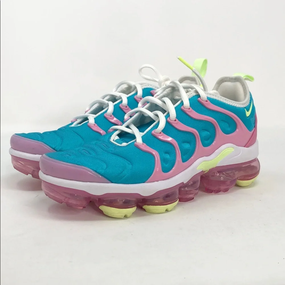 Nike Women’s Air Vapormax Plus CW7014-100 Easter Running Shoes - Size 6